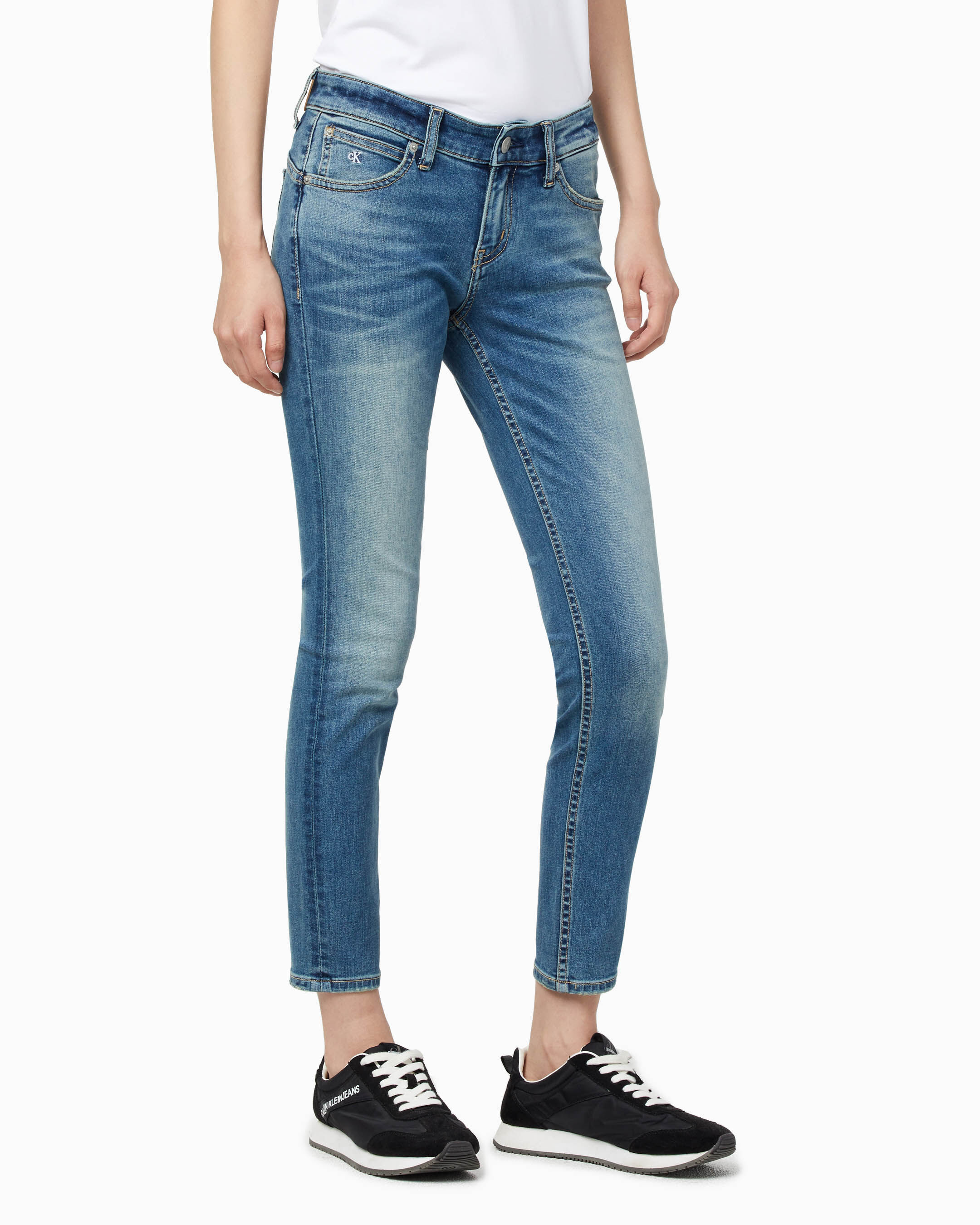 ladies calvin klein jeans