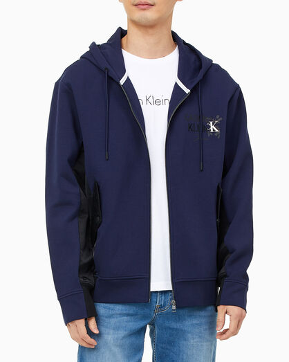 最新のメンズウェアファッション Calvin Klein オンラインストア 日本