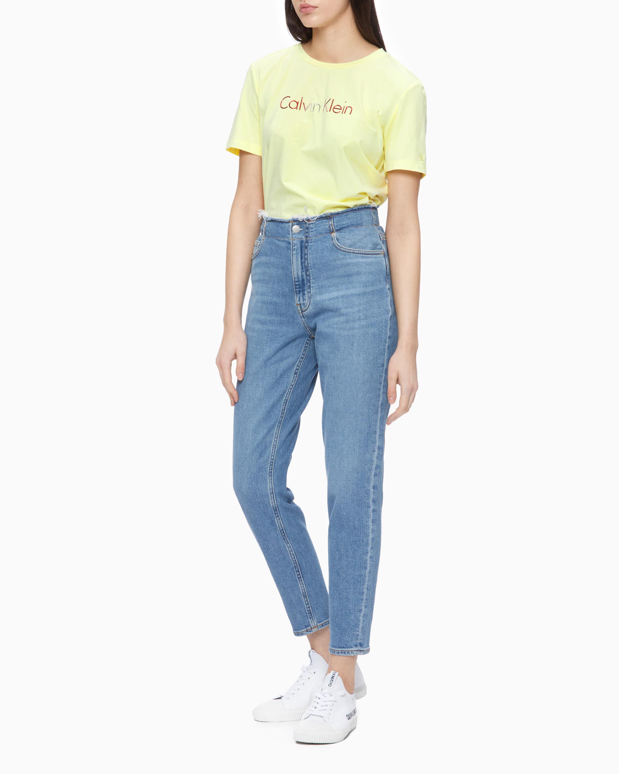 sustainable mom jeans